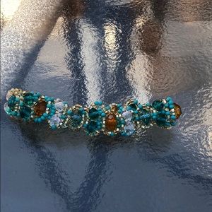 Small teal jeweled bracelet